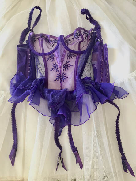 Vintage Fredericks of Hollywood Purple Lace Three Piece Bra Pantie and  Garter Set 